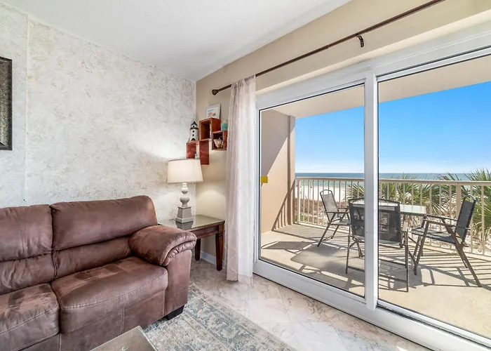 Holiday home Royal Palms 208 *